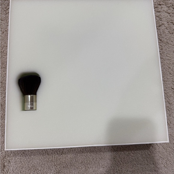 Prada Silver Makeup Brush Set - Picture 5 of 8